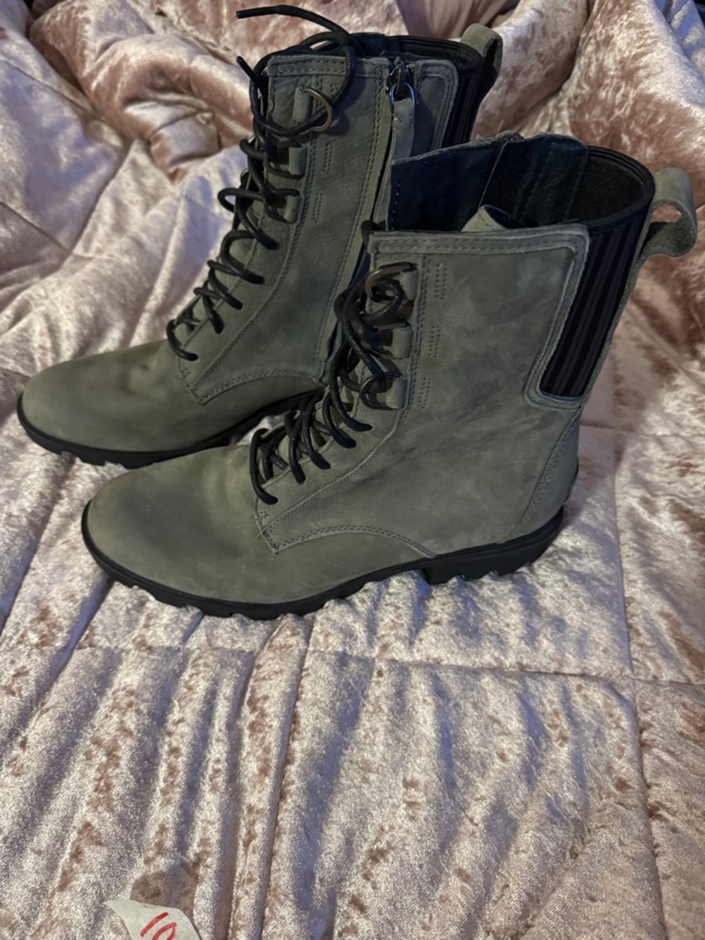 Sorel Gray Lace-Up Combat Ankle Boots